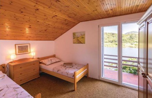 Three-Bedroom Holiday Home In Opuzen - Foto 27