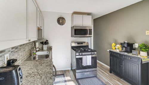 8 Mi to Dtwn Cleveland Family Home - Foto 3