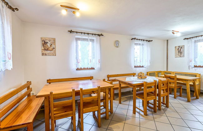 Garden & Pets Escape - Photo 3