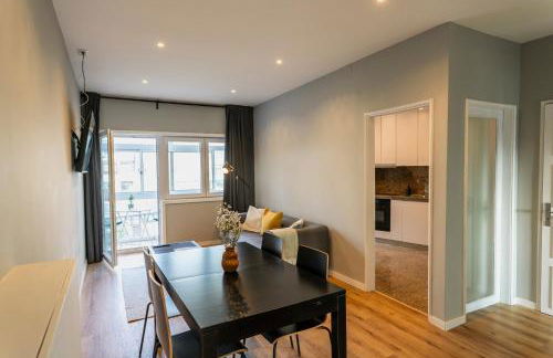 3BR Flat by Casa da Música, Central, Sleeps 6, E - Foto 17