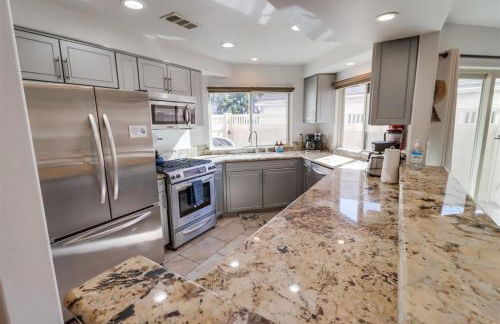 Bay View Dream - Steps to Bay, Rooftop Patio & AC - Foto 6