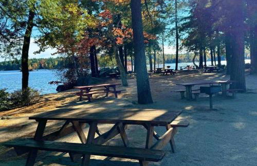 The Tinker Bell at Lake Winnipesaukee - Foto 41