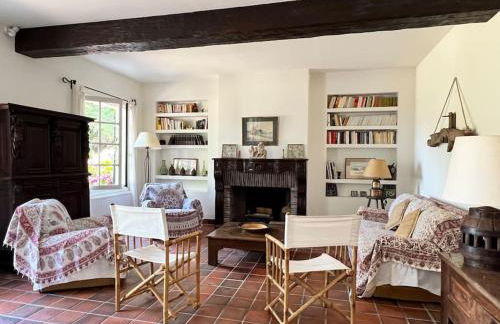 Fantastic 6 Bedroom House with stunning sea view - Foto 30