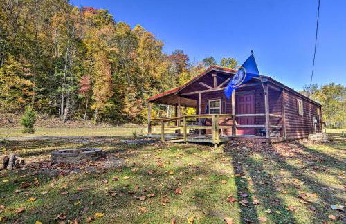 Cozy Anchors Away Cabin Hideaway with Fire Pit! - Foto 20