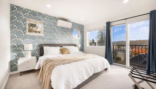 Rare 2BR Modern Urban Escape Free Parking - Foto 2