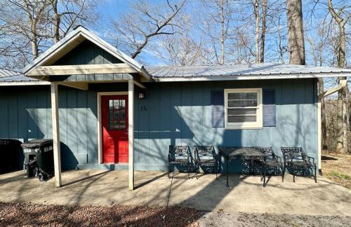 Cottage 14- Lees Ford Marina - Photo 5