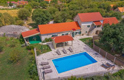 Rural Villa Olive Krka- 4 bedrooms, 3 bathrooms, private pool, park Krka 10 min - Foto 6