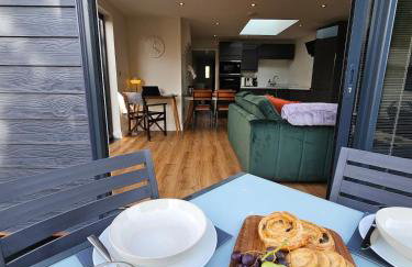 Luxury Apartment nr Broadway with Private Parking! - Foto 51