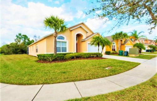 Restful 4BR 3BA with BBQ, Heated Pool & SPA - Foto 23