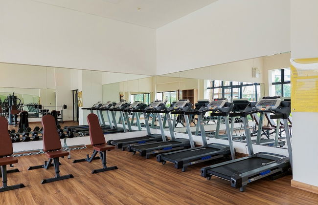 Spacious And Homey 2Br At Sky House Bsd Apartment - Photo 17