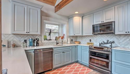 Private Dock Waterfront Gem on Lake of the Ozarks - Foto 2