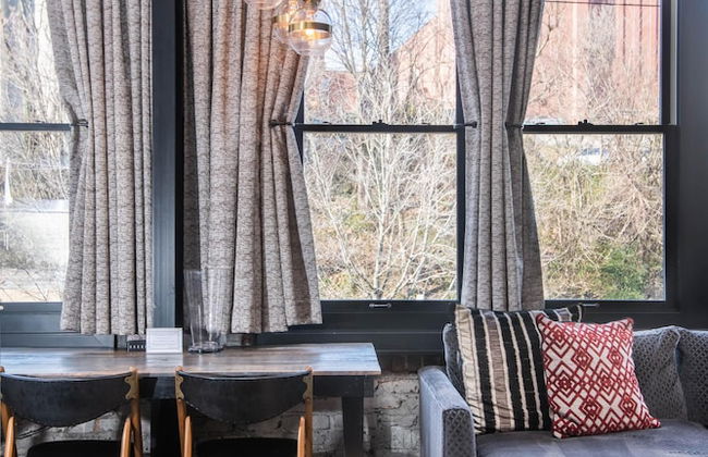 80 LEX 201 Exquisite Downtown Lodging - Foto 59