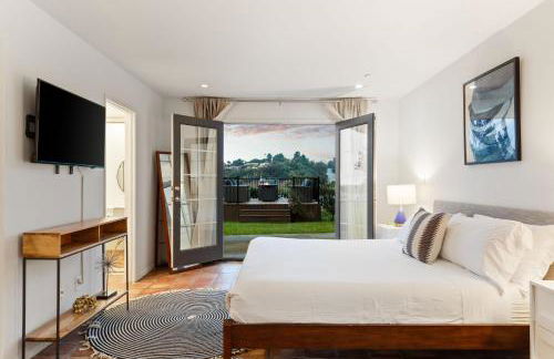 Ocean View Retreat Firepit & Spacious Yard - Foto 3