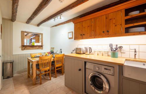 Charming Cottage near Dartmouth with Log Burner - Photo 23