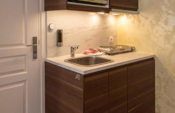 A L'OMBRE DU PALAIS - Foto 65