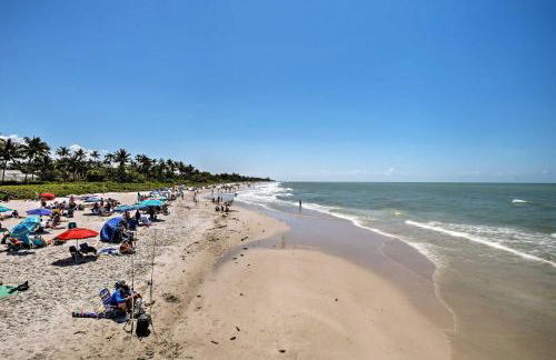 Upscale Naples Condo with Pool Access Walk to Pier! - Foto 27