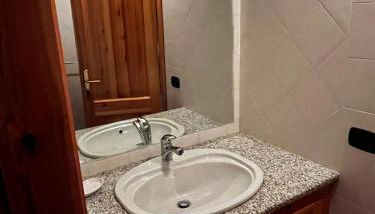 Dimora storica Gallurese vicino al Lago - Foto 2