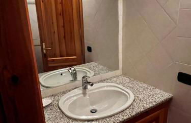 Dimora storica Gallurese vicino al Lago - Foto 2