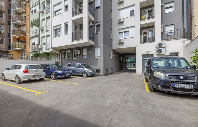 Arena Big Luxury Apartment - Photo 37