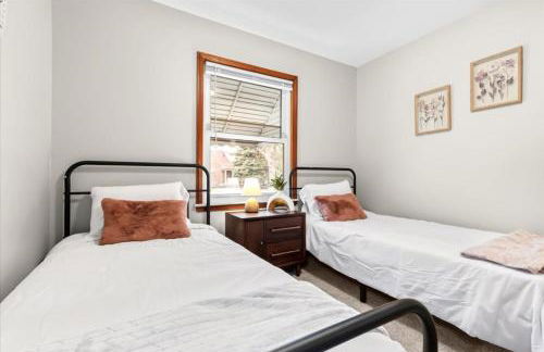 Near Greenfield Village-Downtown Dearborn-Oakwood - Foto 29