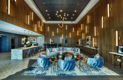 Stunning Westgate CozySuites by stadium with pool 10 - Foto 27