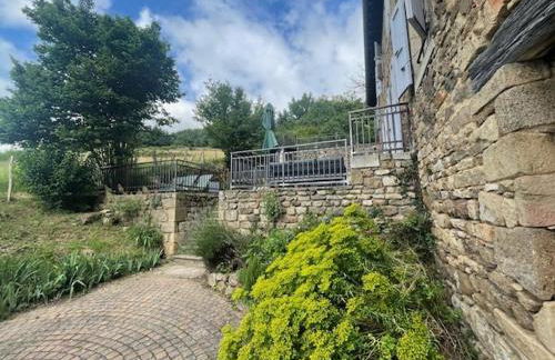 Maison en pierre avec vue imprenable dans le parc naturel du Pilat - Foto 8