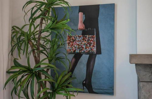 Historic Jewel Walk to Eats & Shops - Foto 35