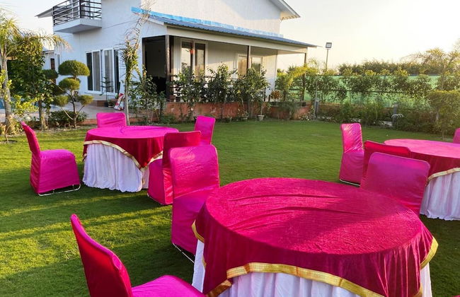 GoBravo 72 - 3BHK Farm with Pool & Garden Sec150 Noida - Photo 19