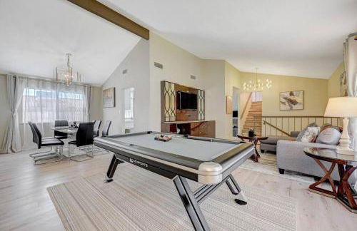 New Poolside Paradise in Vegas with BBQ and Games - Foto 24