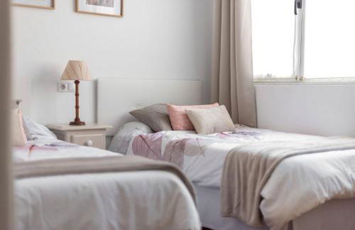 Confortable y luminoso alojamiento exterior en San Sebastián - Foto 13