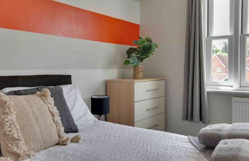 Elizabeth II Five Bedroom Spacious Home - Foto 39