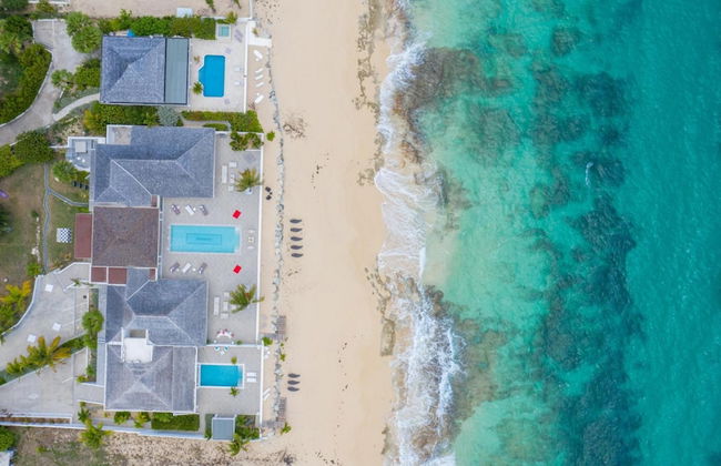 La Perla Bianca - 1 BR Beachfront Luxury Villa Offering Utmost Privacy - Foto 37