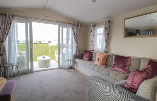 Breathing Space - Photo 4