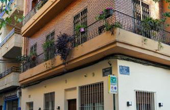 Mimi's Apartment in En Corts - Photo 32