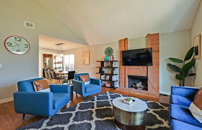 @ Marbella Lane - 4BR Home Away From Home Ldry - Foto 23