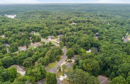 The Veloshire - Half mi to MTB Trails-Hot Tub - Foto 25