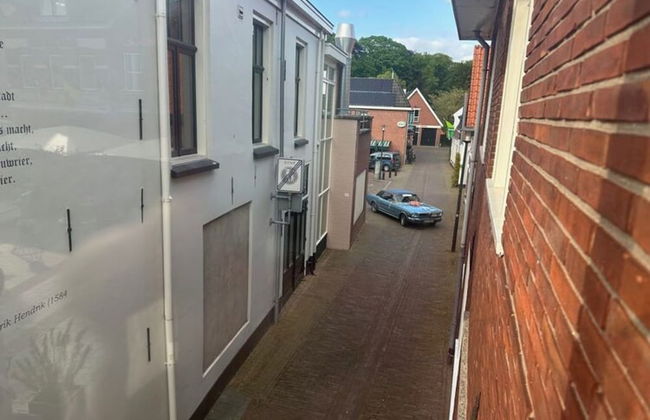 Apartment in the Fortified With Private Garden - Photo 44