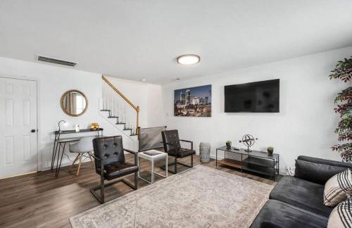 DT/2 Spacious 3BR Suites/FreeParking/SelfCheckin - Foto 19