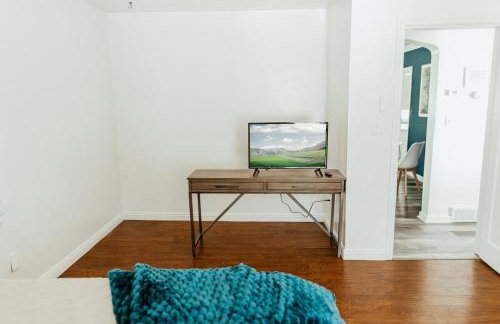 Near Lake, Trails & Logan, Free Paddleboards - Foto 24