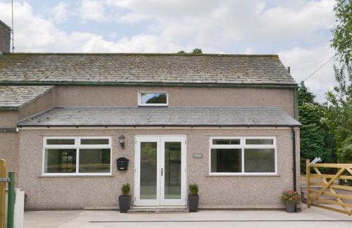 Townend Cottage - Photo 2