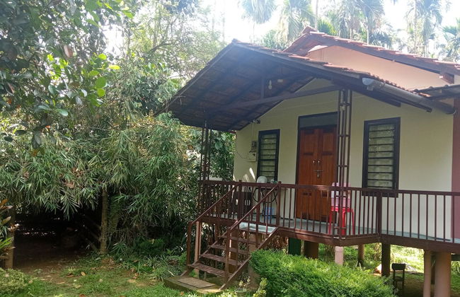 Family Villa is a hut Style Accommodation - Foto 10