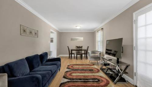 The Retro Pad - Large Yard and Foosball Table - Foto 3