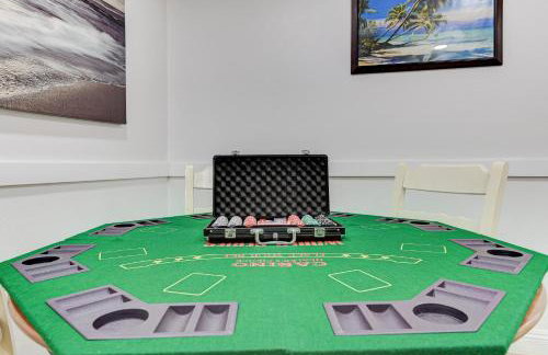 Strip-side Villa, 6 Beds, Pool, Mini Golf, Karaoke - Foto 15