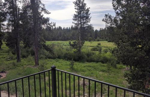 Wild Woods - Cascades Riverside Retreat - Foto 40