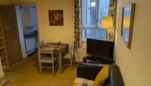 Apartment with Outside Patio and Car Space - Foto 4