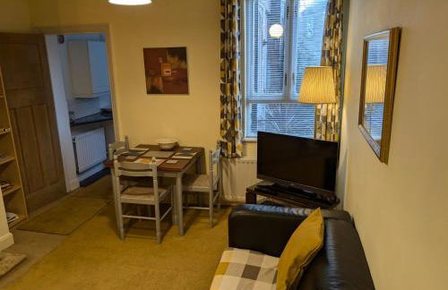 Apartment with Outside Patio and Car Space - Foto 4