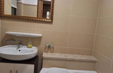 Domek pod lasem w miejscowości Rozogi- Mazury - Foto 9