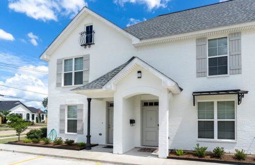 Bright Townhouse Downtown Lake Charles - Foto 16