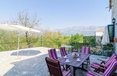 Stone House ''DiMaTo'' - Four Bedroom Holiday Home with Terrace - Photo 4