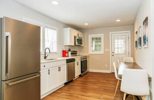 Three Bedroom Outdoorsy Escape in Huntersville - Foto 21